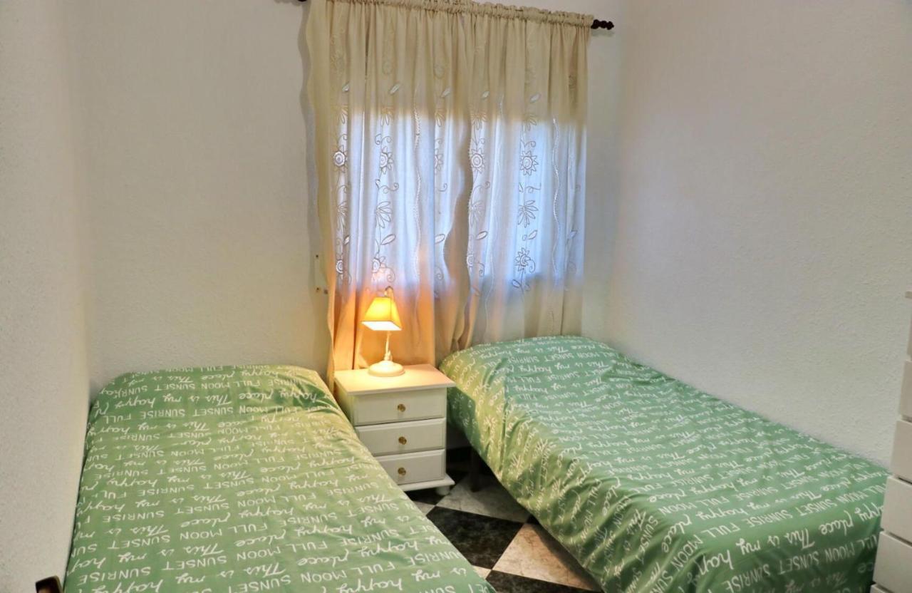 Apartamento Plaza La Fuente Cadiz Dış mekan fotoğraf