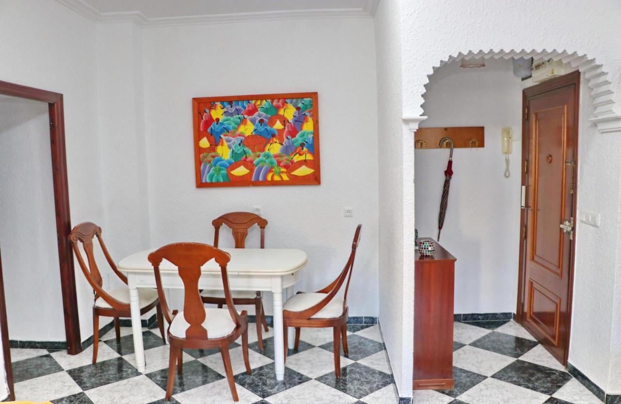 Apartamento Plaza La Fuente Cadiz Dış mekan fotoğraf